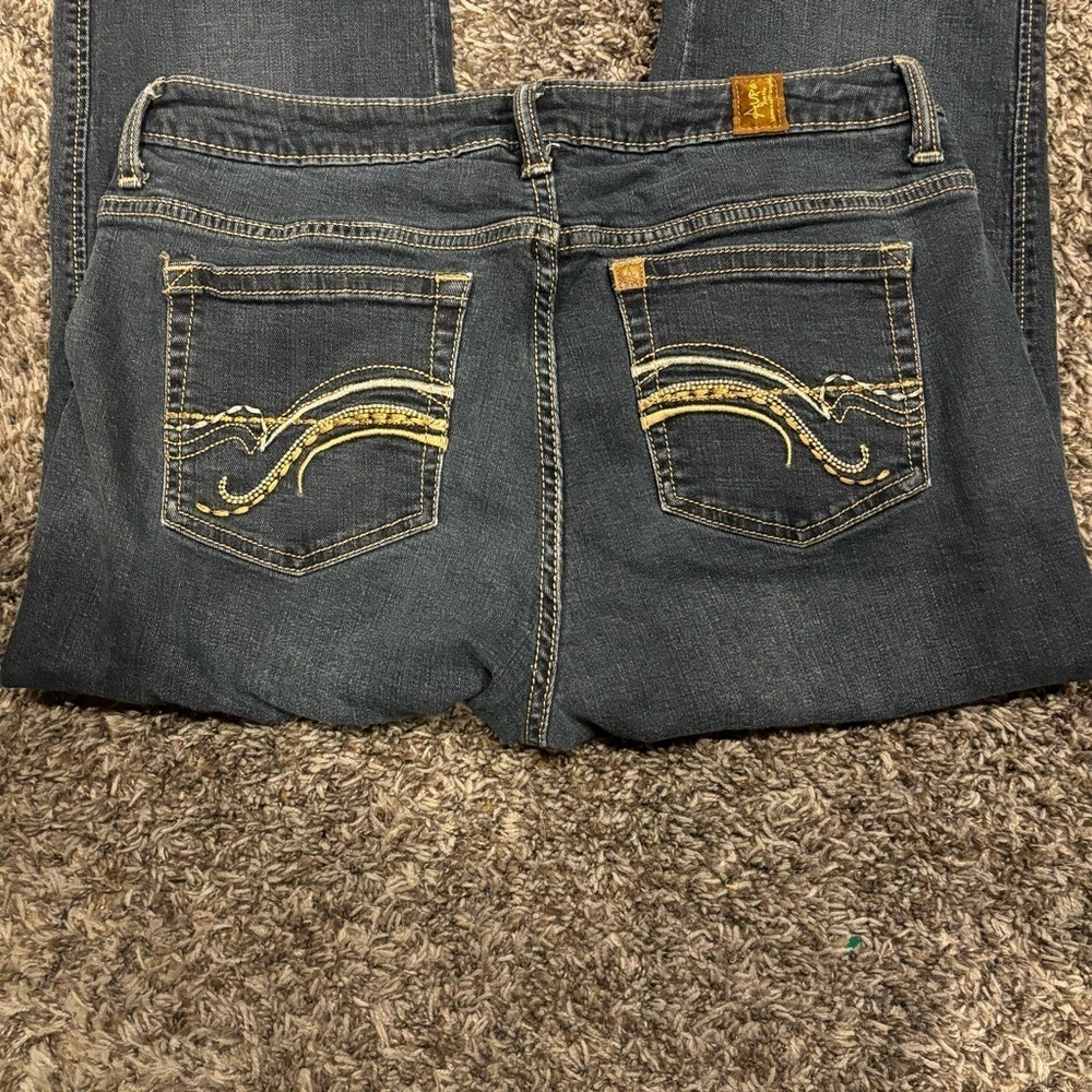 Women’s Wrangler Aura Jeans